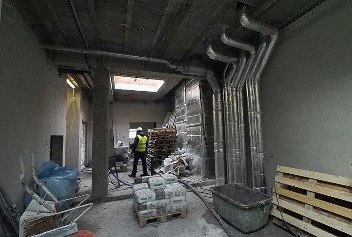 Szkoła przy ul. Berylowej nabiera barw * Szkoła przy ul. Berylowej nabiera barw *