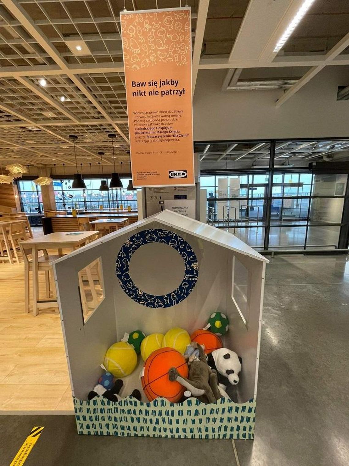 W IKEA zbiórka maskotek dla potrzebujących dzieci W IKEA zbiórka maskotek dla potrzebujących dzieci