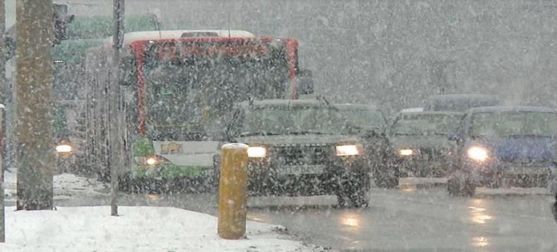 Wypadek autobusu przy Witosa!