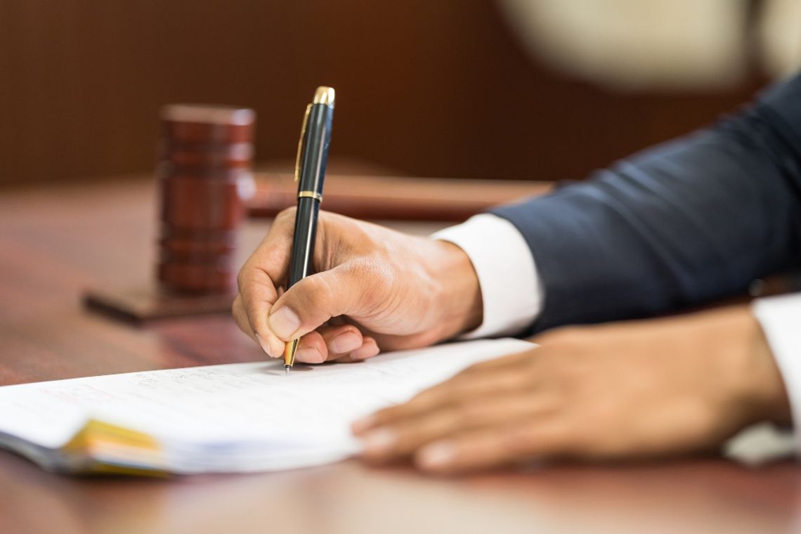 Zasady dziedziczenia majątku – kto dziedziczy i w jakiej kolejności?