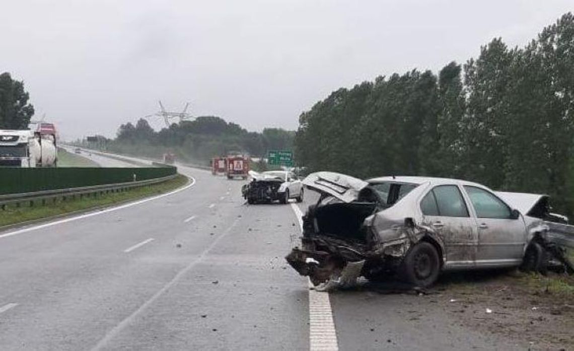 Zderzenie samochódów na drodze S12 w Bronowicach. Są utrudnienia w ruchu