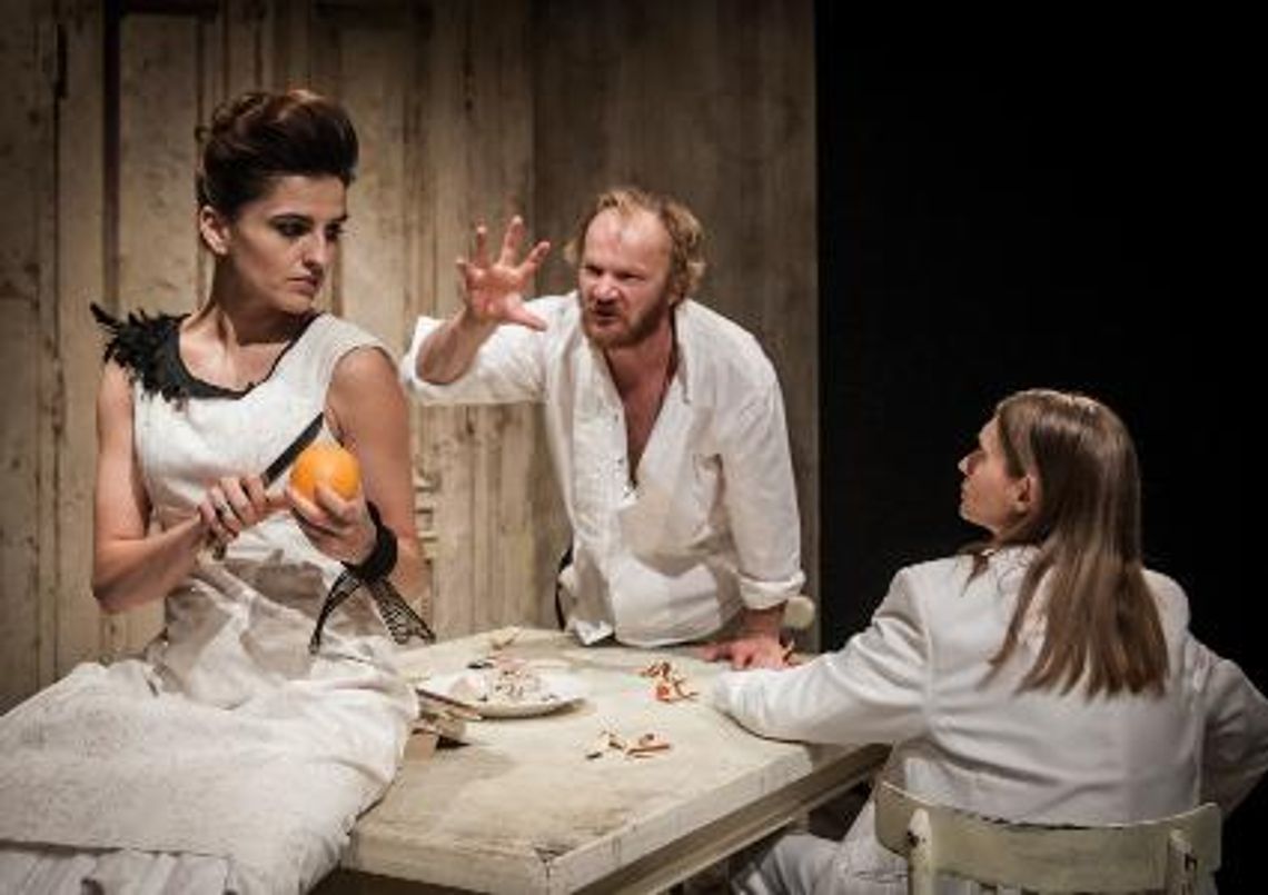 „Idiota” Studio Teatralne KOŁO, Teatr Ochoty / Warszawa „Idiota” Studio Teatralne KOŁO, Teatr Ochoty / Warszawa